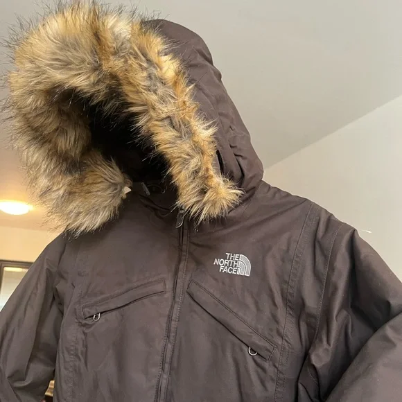 The North Face women’s arctic Hyvent parka